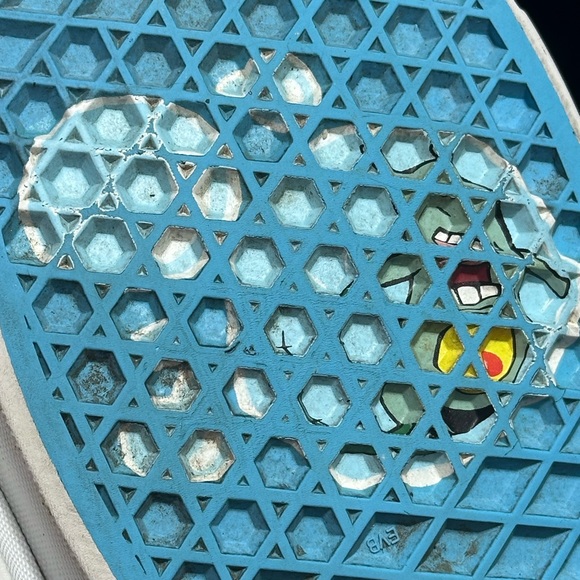 Vans X Spongrbob Collab Slide On Sneaker 8.5 Men’s OR 10 Women Release Box I - Picture 13 of 16